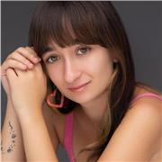 Doy clases particulares a niños o jóvenes de teatro, a través de juegos y la participación aprenderá lo bonito que es el teatro, con un contenido e muestra